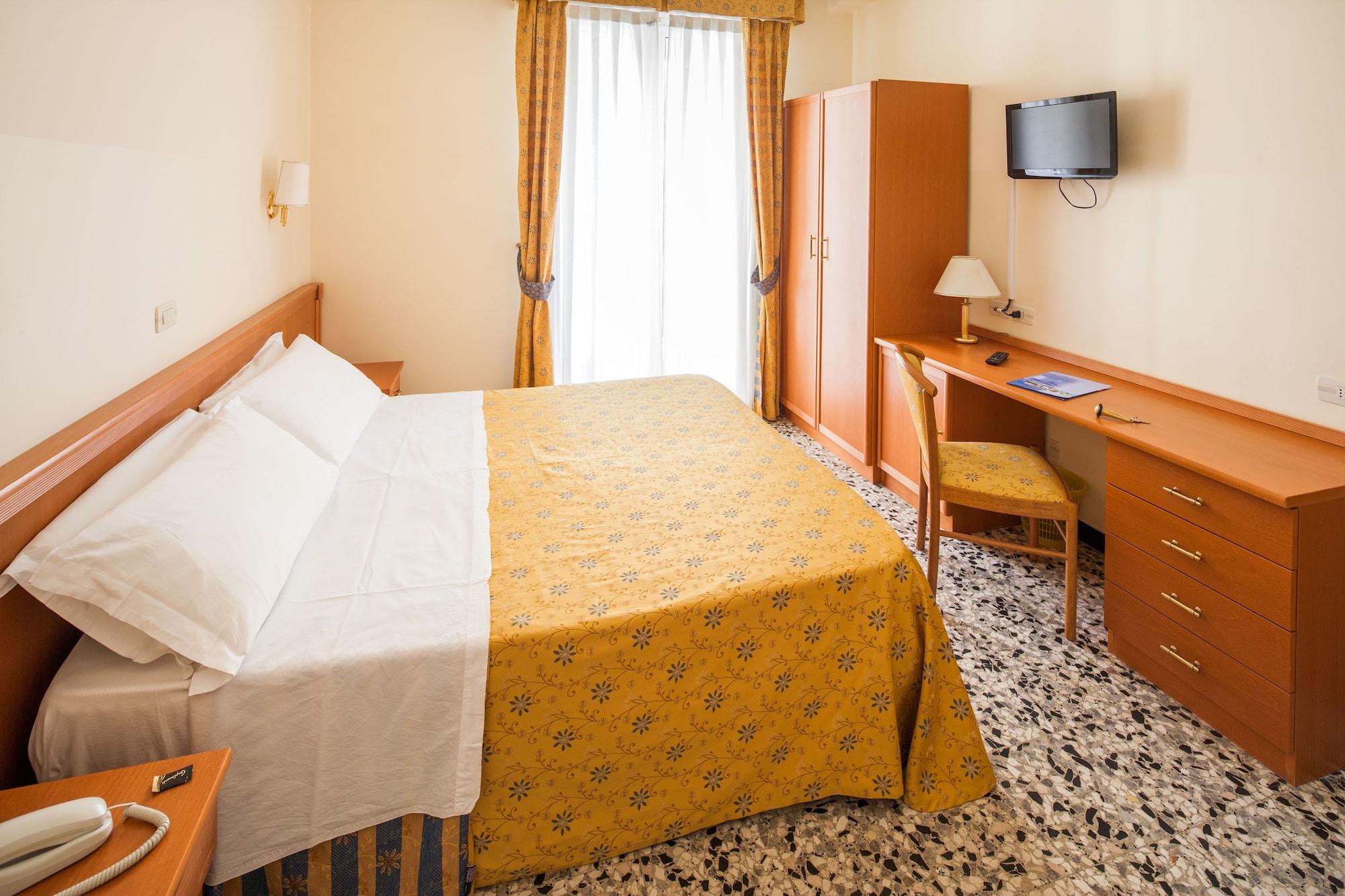 Hotel Curtis Centrale 阿拉西奥 外观 照片