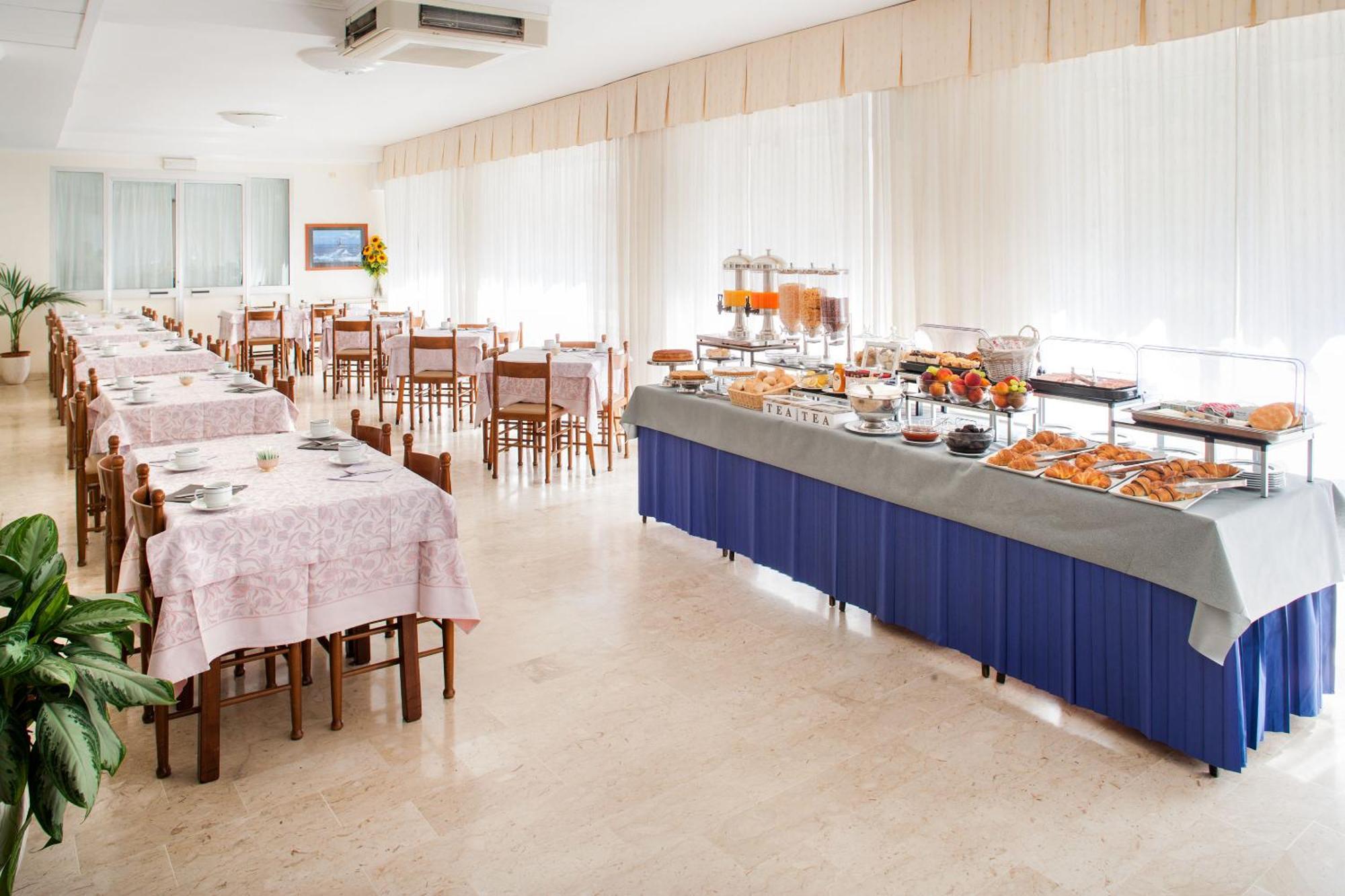 Hotel Curtis Centrale 阿拉西奥 外观 照片