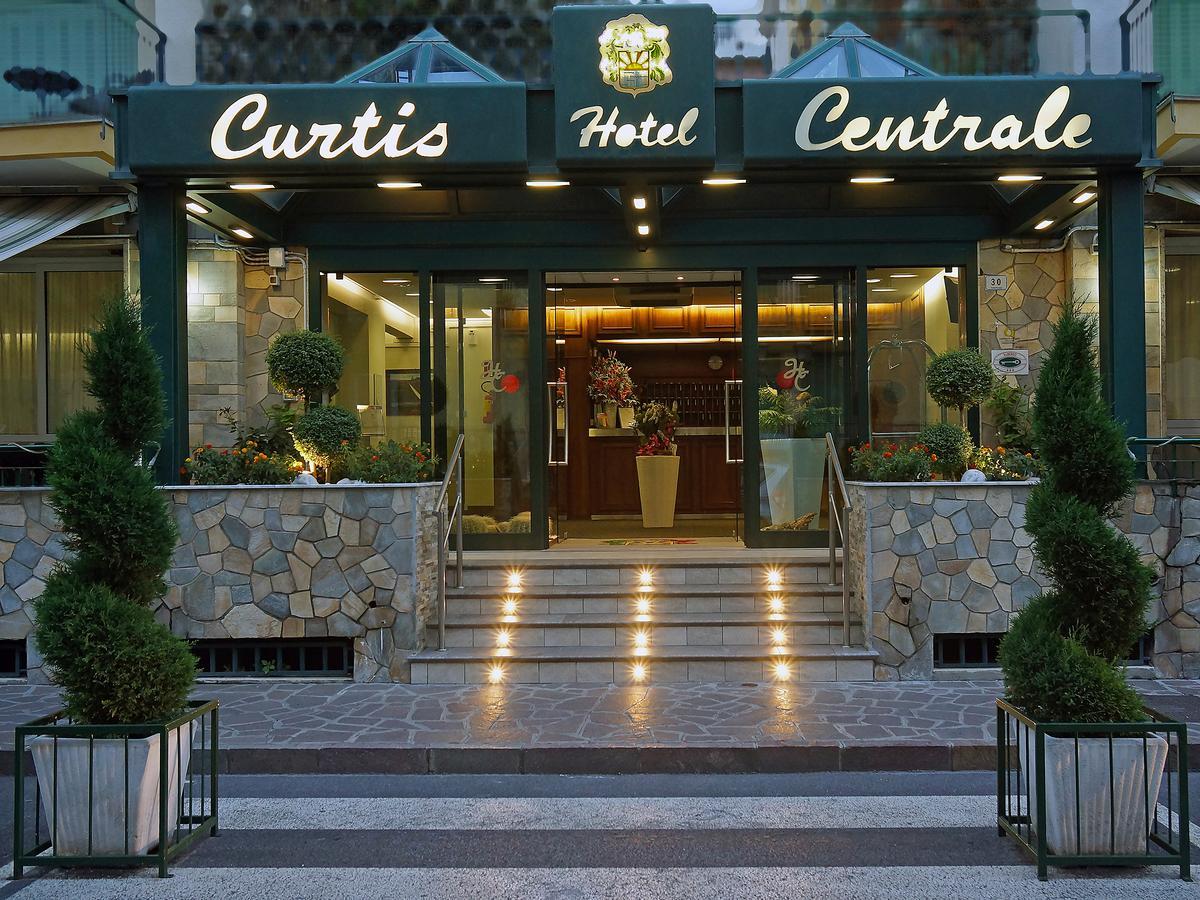 Hotel Curtis Centrale 阿拉西奥 外观 照片